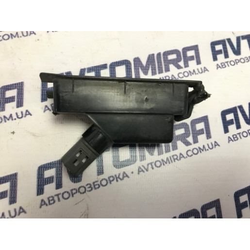 Подсветка заднего номерного знака Kia Ceed Pro 2006-2012 925021H5
